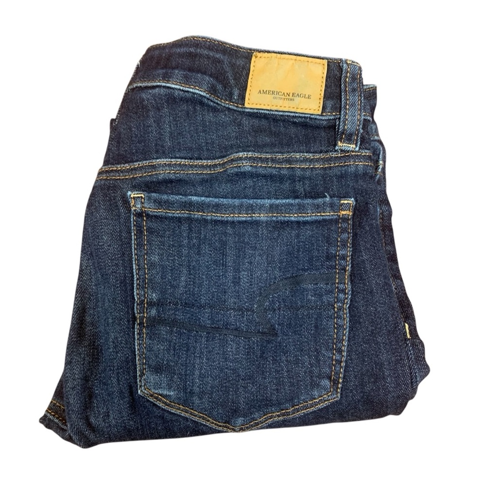 American Eagle Outfitters size 6 long  Dark Blue Jeans super super stretch